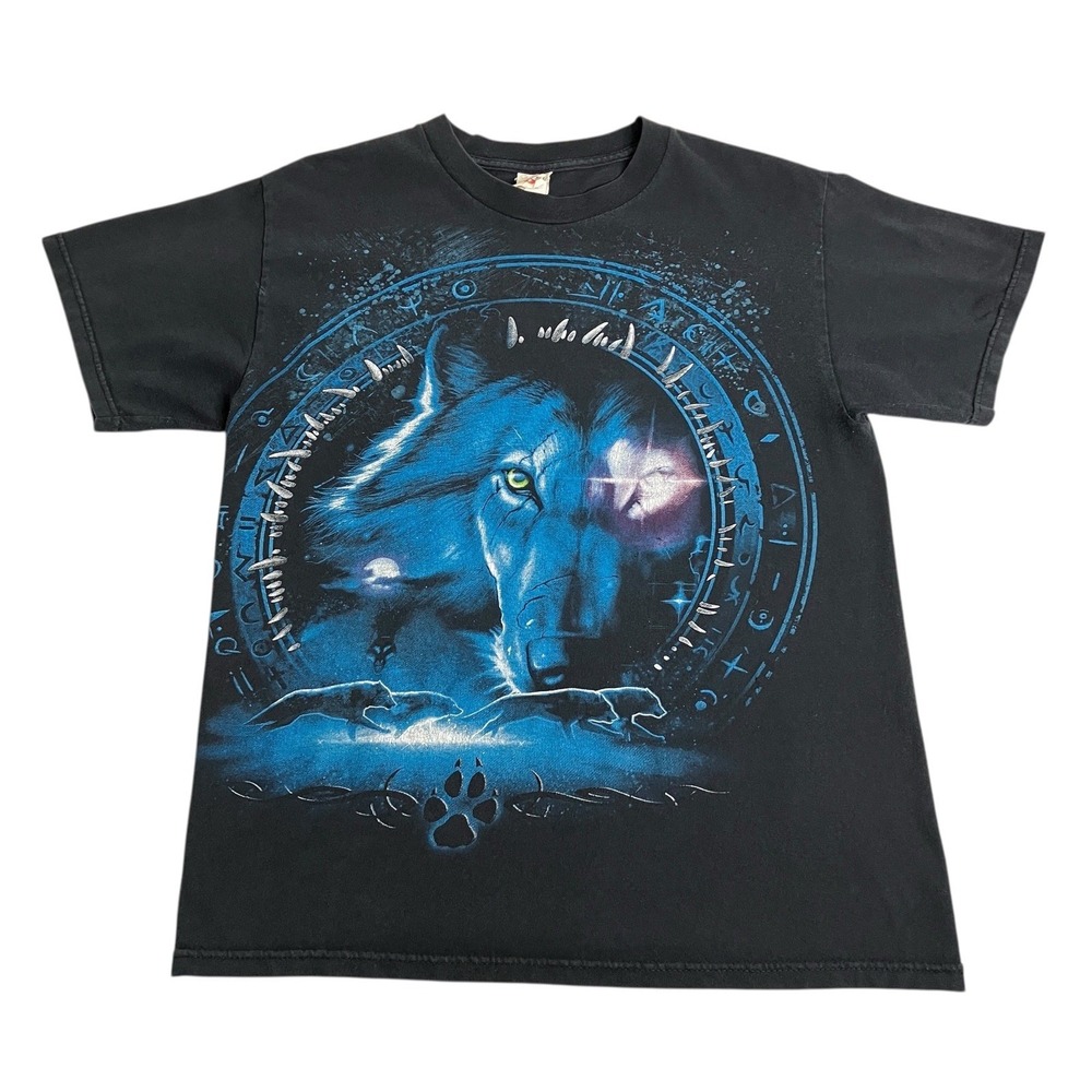 Vintage Y2K Wolf Graphic Shirt Mens M Black Mystical Tribal Moon Fade Nature Tee